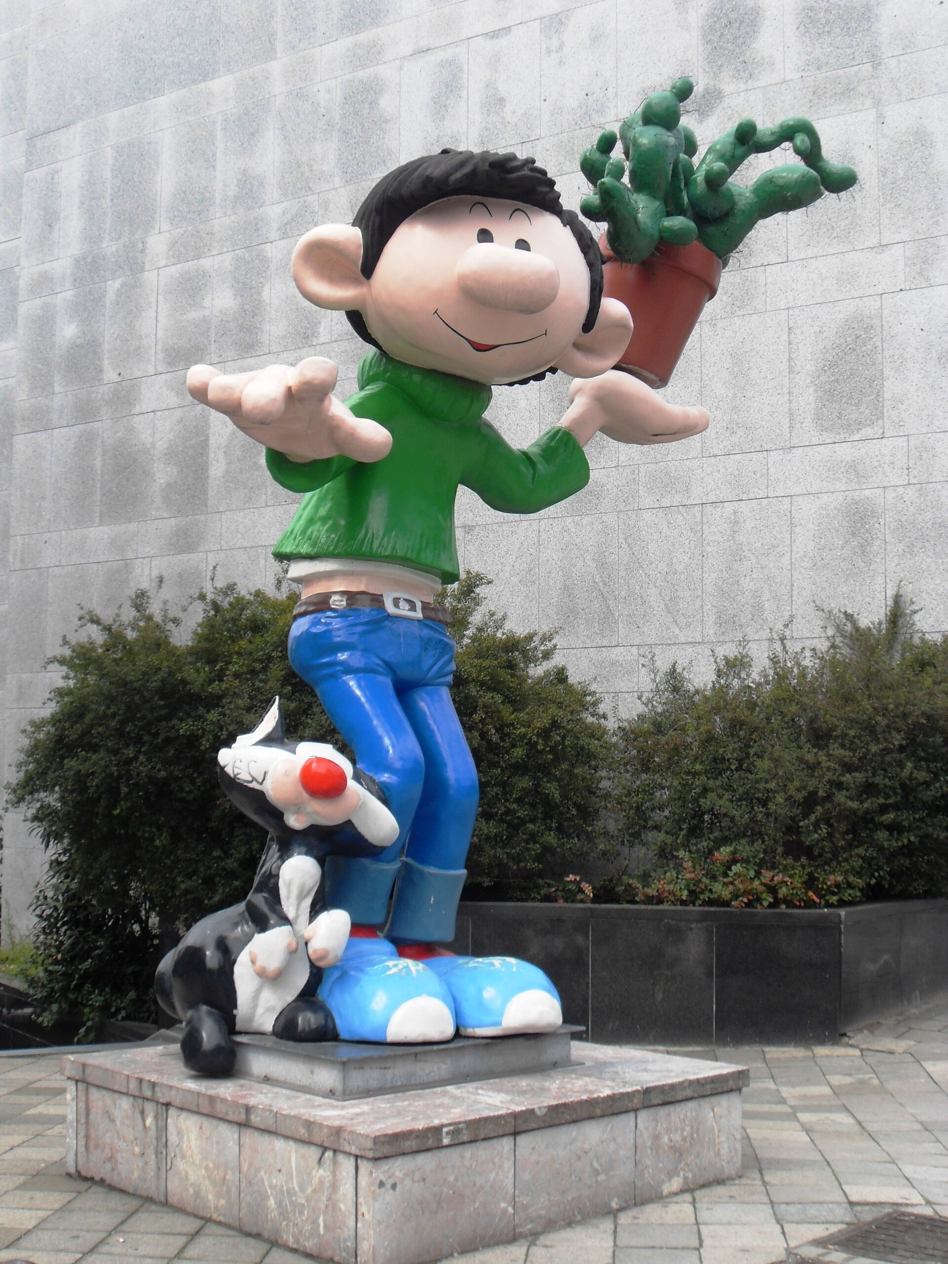 The Gaston Lagaffe statue in Brussels