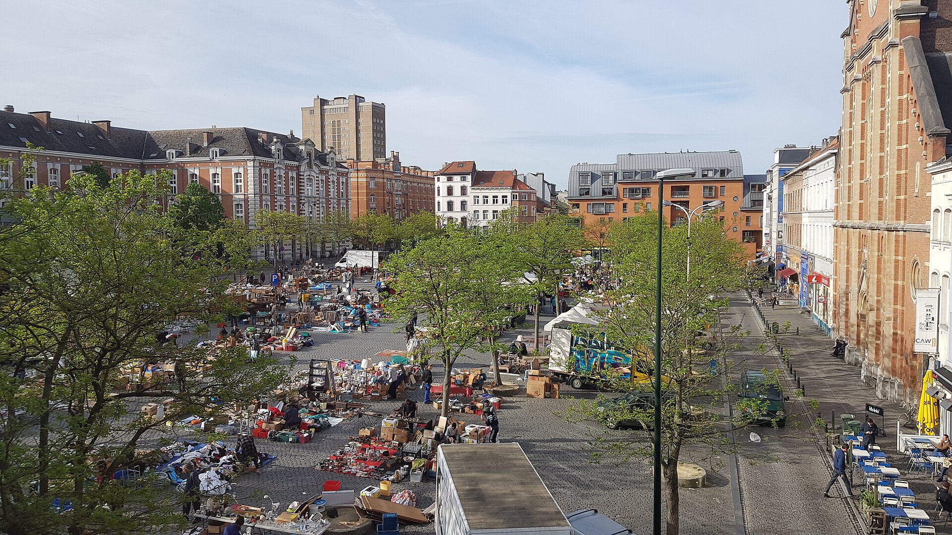 The Place du Jeu de Balle from above