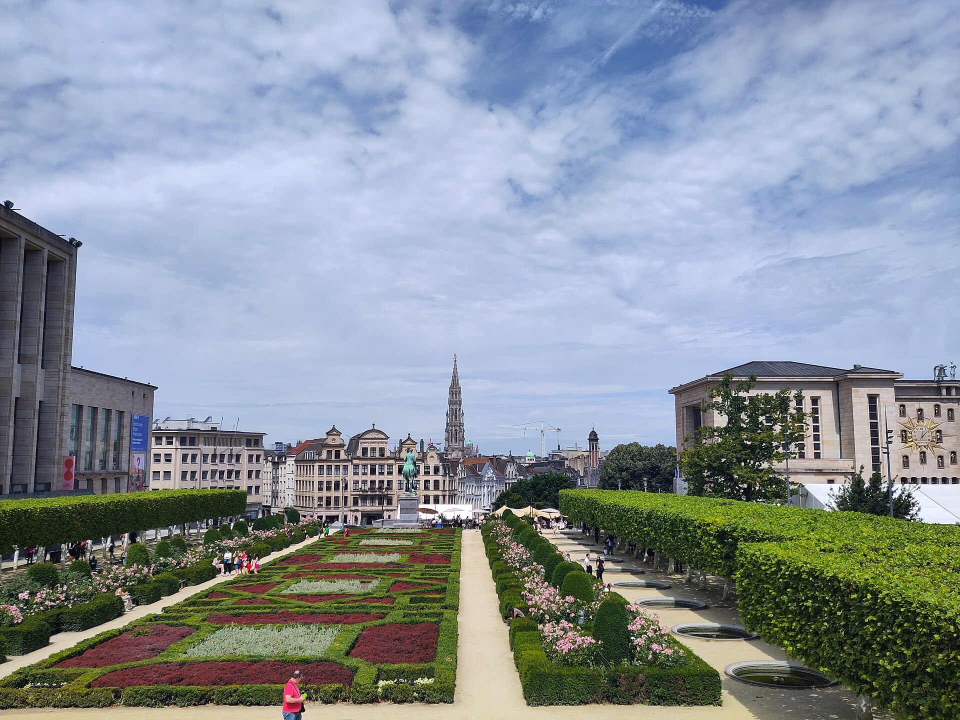 The formal garden at the Mont des Arts