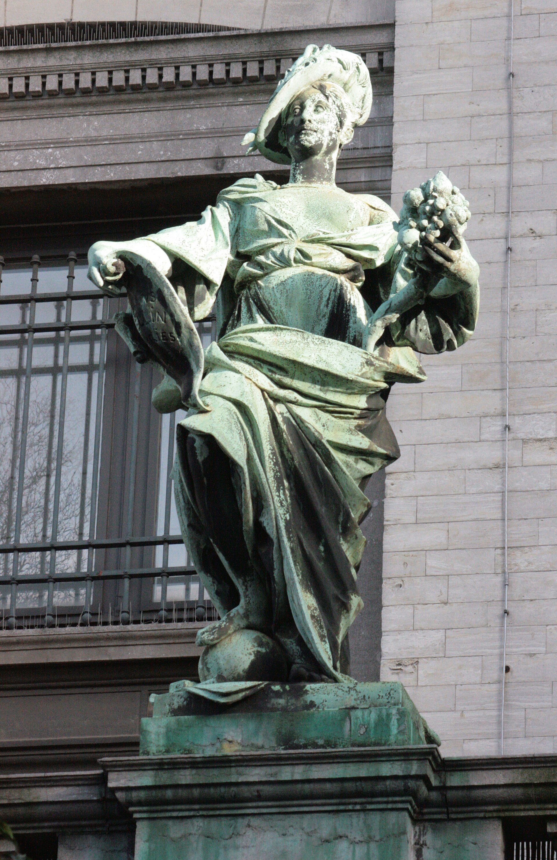 A statue outside the Royal Museums of Fine Arts